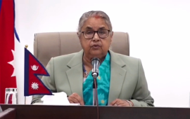 ‘प्रधानमन्त्री स्वार्थ समूहको चंगुलमा पर्नुभयो’