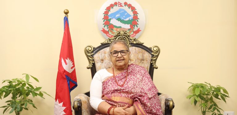 नयाँ मतदातालाई प्रधानमन्त्रीको अपिल- आजै मतदाता परिचयपत्र बनाऔं