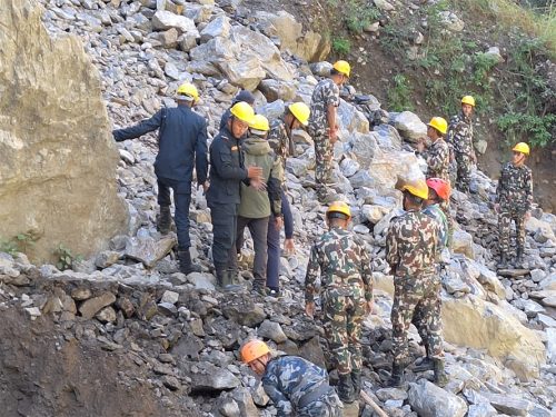 पहिरोमा पुरिएकी विदेशी पर्यटक फेला परिनन्