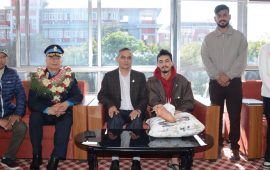 जेनजी घाइतेले भेटे गृहमन्त्री र आईजीपी, भने- न्यायोचित माग पूरा गरिदिनू