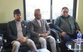 कांग्रेस कार्यालयमा सञ्चारमन्त्री– फागुन २१ मा निर्वाचन गर्नुको विकल्प छैन