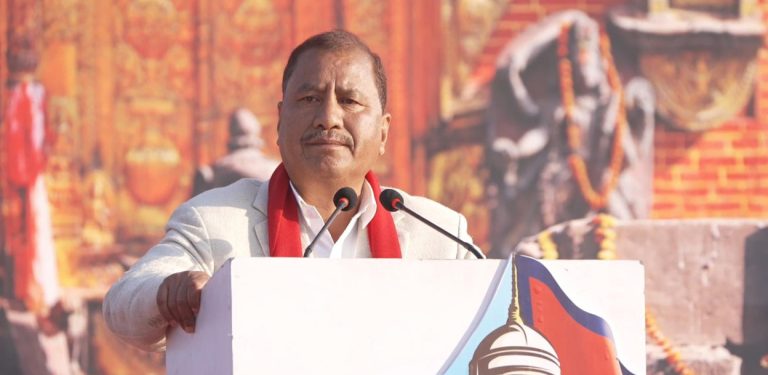 सर्वपक्षीय सरकार बनाउने ओलीको प्रस्तावमा विप्लव सहमत