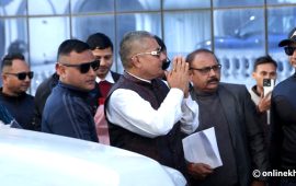 सिंहदरबारमा प्रधानमन्त्री र गृहमन्त्रीसँग दुर्गा प्रसाईंको वार्ता