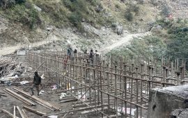 अलपत्र नौलीखोला मोटरेबल पुलको काम डेढ वर्षपछि पुन: थालियो