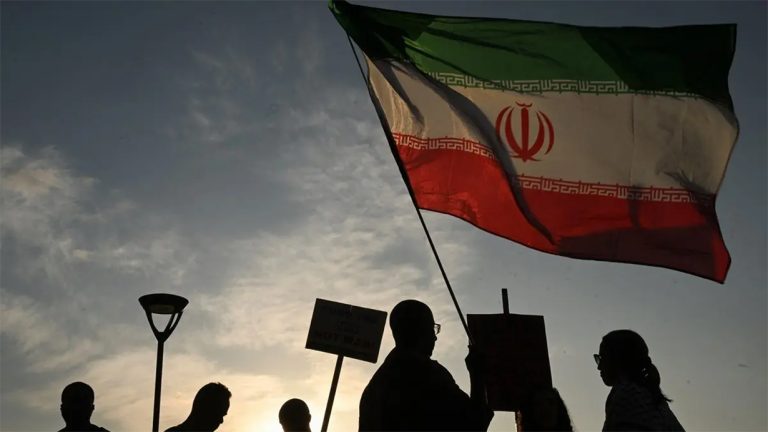 इरानमा आर्थिक अपराधमा मृत्युदण्ड, विश्वभर आलोचना