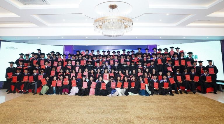 इटहरी इन्टरनेसनल कलेजको दीक्षान्त समारोह सम्पन्न