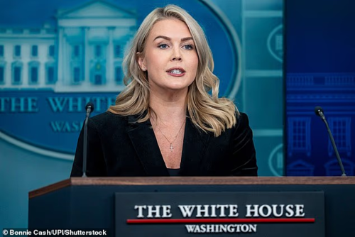 ट्रम्पले प्रेस सेक्रेटरीको ओठलाई ‘मेसिनगन’ भनेपछि …