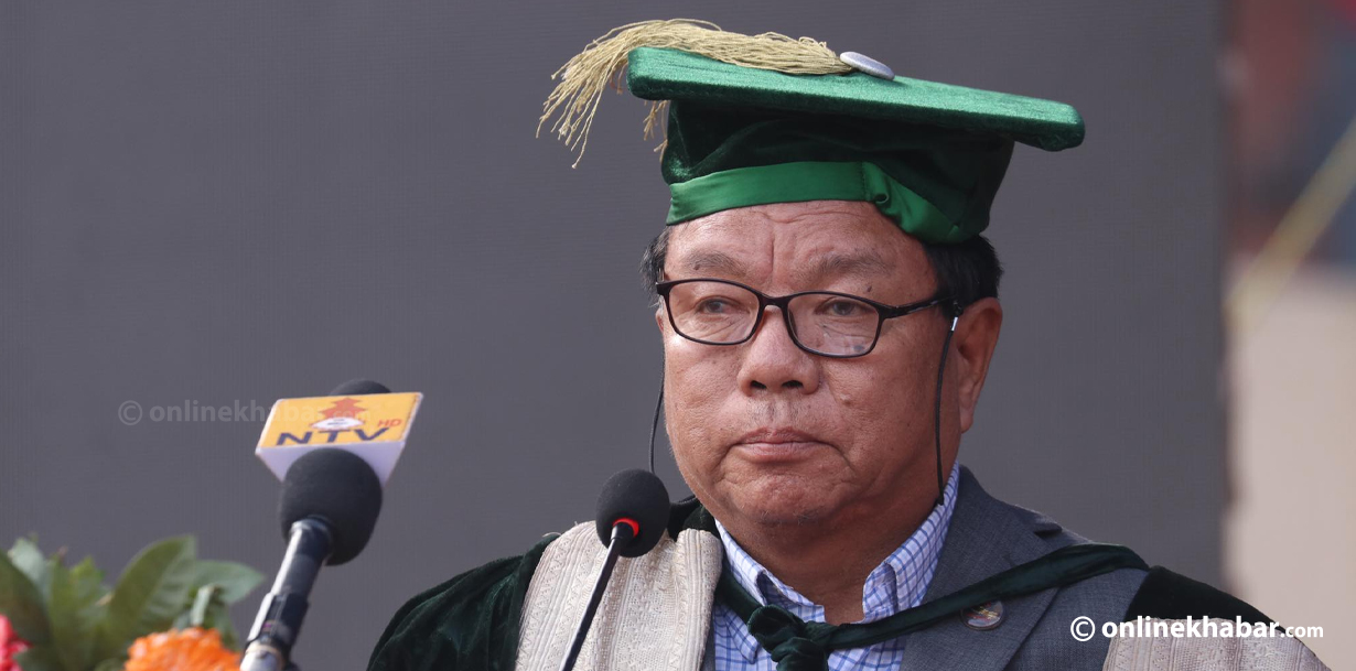 दीक्षान्त समारोहमा शिक्षामन्त्री पुनले भने- समृद्धिको साँचो युवाकै हातमा