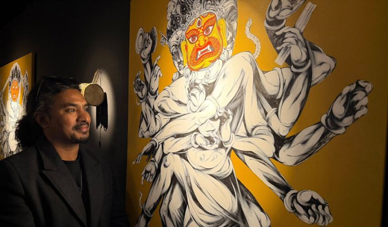 जेनजी विद्रोहको भाव समेट्दै मुकेश श्रेष्ठको ‘भैरवभाव’ प्रदर्शनी