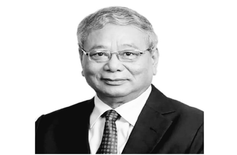 रहेनन् अनुभवी बैंकर मानन्धर