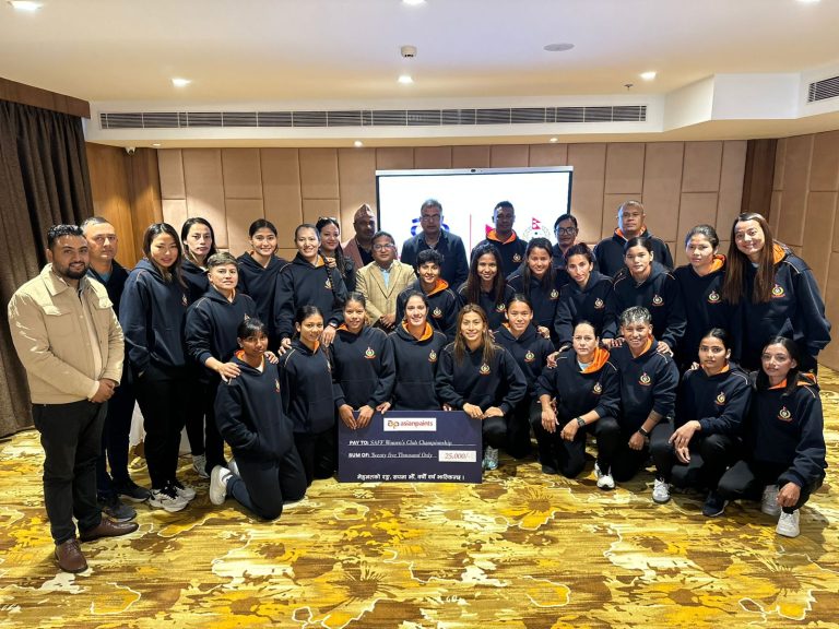 साफ महिला क्लब च्याम्पियनसिप : एपीएफ फाइनल पुगे एसियन पेन्ट्सले एक लाख दिने