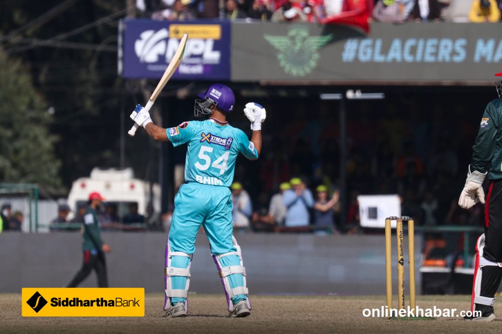भीम सार्की र बेन चार्ल्सवर्थको अर्धशतकमा काठमान्डुले पोखरालाई दियो १६६ रनको लक्ष्य