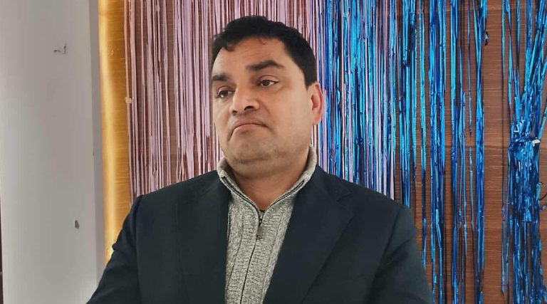 महामन्त्रीमै चुनाव लड्ने प्रदीप पौडेलको घोषणा