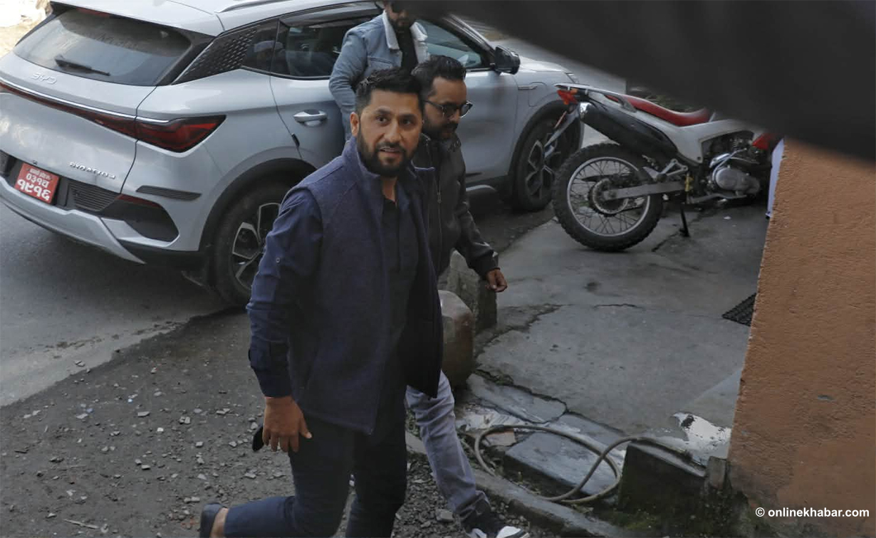 वैकल्पिक शक्ति निर्माण गर्न छलफल, रवि, बालेनसँगै सुनील शर्मा र सागर ढकाल सहभागी