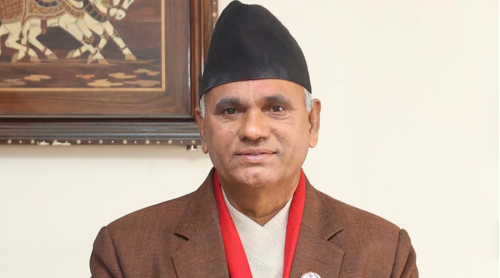 एमाले सुदूरपश्चिम संसदीय दलमा विवाद : छलफल गर्न सांसदलाई गुण्डु बोलाइयो