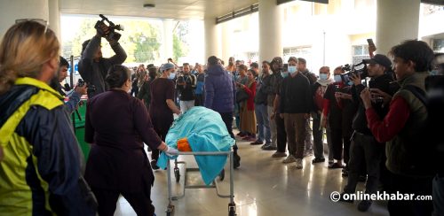 बालेनका बुवाको शव अस्पतालबाट निकालियो, आजै आर्यघाटमा अन्त्येष्टि गरिने