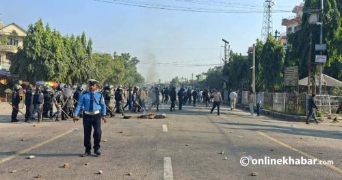 सवारी दुर्घटनामा एक जनाको मृत्यु, रौतहटमा स्थानीयको प्रदर्शन