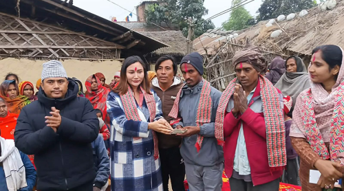 सत्यनारायण साफीलाई १ लाख ५ हजार सहयोग