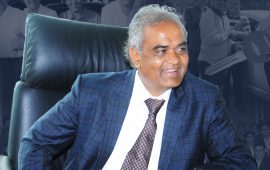 संसारकै ‘उदार मालिक’, जो आफ्ना कर्मचारीलाई दिन्छन् कार र घर उपहार