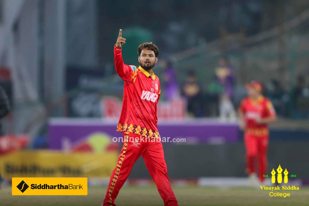 शेर मल्ल पहिलोपटक राष्ट्रिय टोलीमा, कुशल र आदिल परेनन्