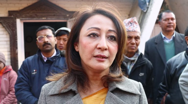 हामी काम गर्ने सोचमा छौं, फाइल बन्द गर्दैनौं : मन्त्री श्रेष्ठ