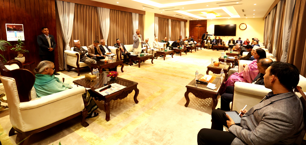 को को छन् बालुवाटारको सर्वपक्षीय बैठकमा ? (नामावली)