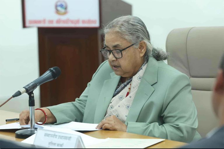 आदिवासी जनजातिको उत्थानका लागि परिणाममुखी काम गर्न प्रतिष्ठानलाई निर्देशन