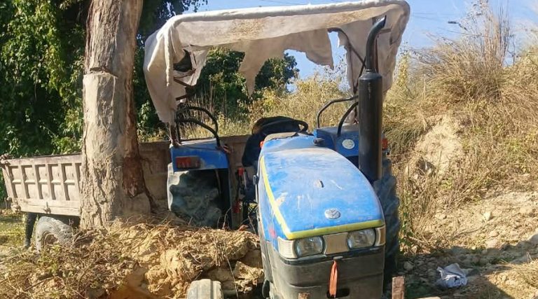 मकवानपुरको अधेरीमा ट्याक्टर दुर्घटना, ३ जनाको मृत्यु, १९ जना घाइते