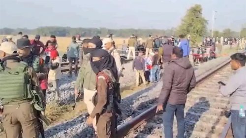 असममा रेल हात्तीको झुण्डसँग ठोक्किंदा दुर्घटनाग्रस्त