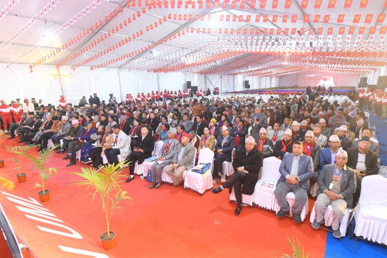 एमाले केन्द्रीय कमिटीमा १५ प्रतिशत जेनजी पुस्तालाई राख्न दबाब