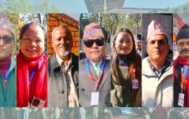 खुलेर भोट माग्न र हाल्न पाउँदा उत्साहित एमाले प्रतिनिधि