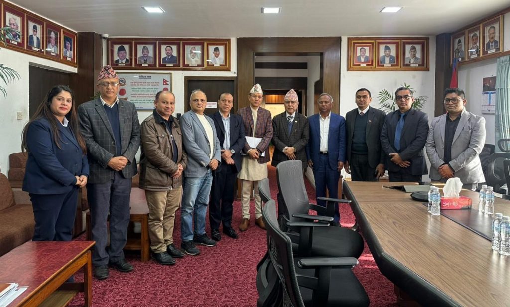 एनआरएन नेपाल डेभलपमेन्ट फन्ड सञ्चालनमा सरकार सकारात्मक : अर्थमन्त्री