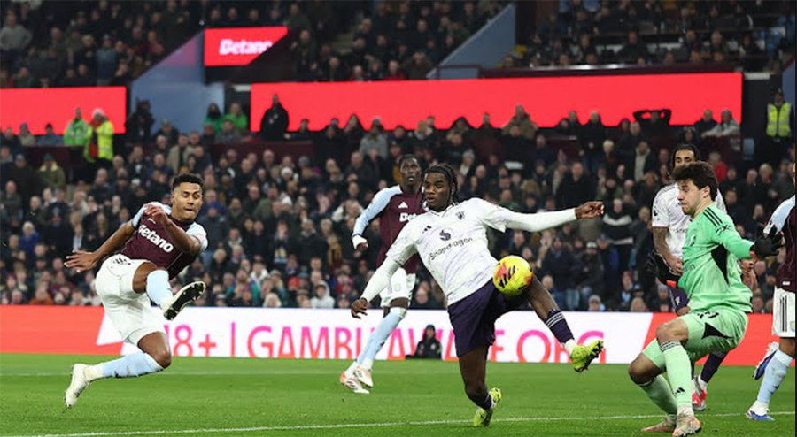 इंग्लिस प्रिमियर लिगमा एस्टन भिल्लाले म्यानचेस्टर युनाइटेडलाई हरायो