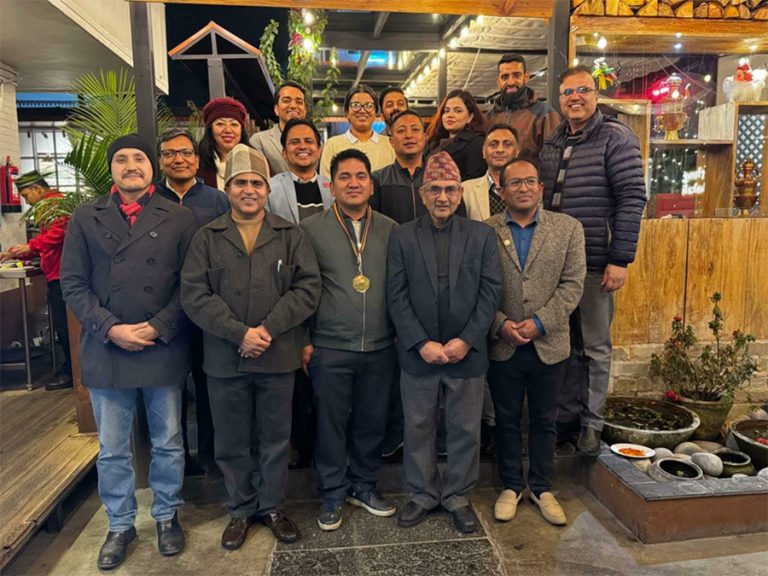 बाल शल्य चिकित्सक संघको अध्यक्षमा प्रा. थापा, महासचिवमा डा. कोइराला