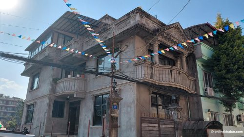 यस्तो छ बन्दै गरेको बालेनको कार्यालय (तस्वीरहरू)