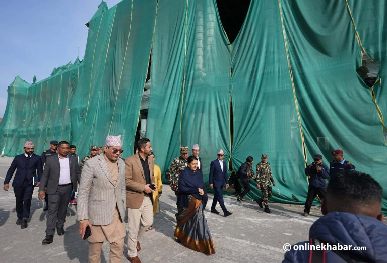 जलेको सिंहदरबारका संरचना चाँडै पुनर्निर्माण हुनेमा पूर्वराष्ट्रपति भण्डारीको विश्वास