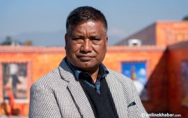 पाँचौं महाधिवेशनदेखि एमालेको मञ्च बनाइरहेका विनोद (भिडियो)