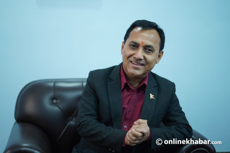 लोकतान्त्रिक प्रक्रियाबाट एमालेको नेतृत्व छनोटले सकरात्मक सन्देश दिएको छः विश्वप्रकाश शर्मा