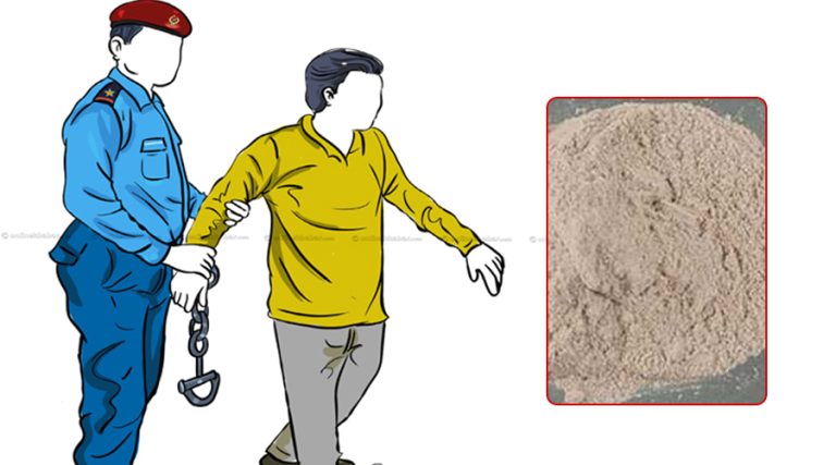 मन परेकी युवतीसँग बिहे गर्न पाएनन्, बुवा र श्रीमान्‌को मोटरसाइकलमा राखिदिए ब्राउन सुगर