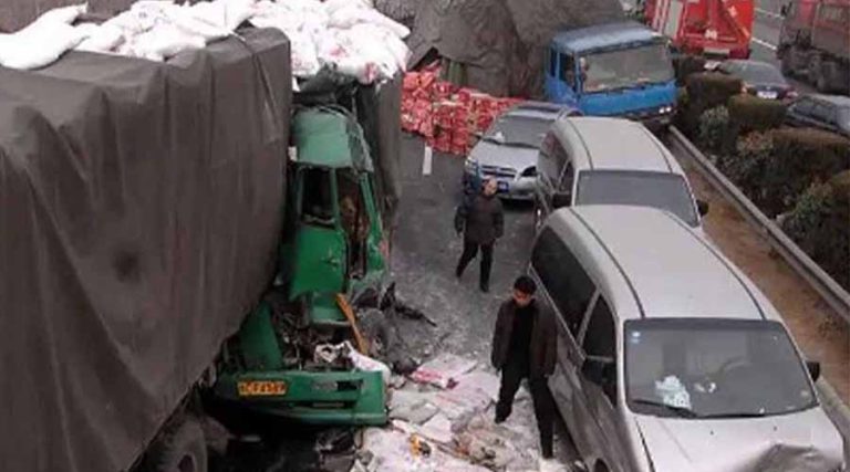 चीनमा सडक दुर्घटना : ९ जनाको मृत्यु, ७ जना घाइते