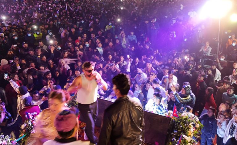 सुदूरपश्चिम महोत्सवमा गुञ्जियो ‘दुश्मन हेरेको हेर्‍यै’