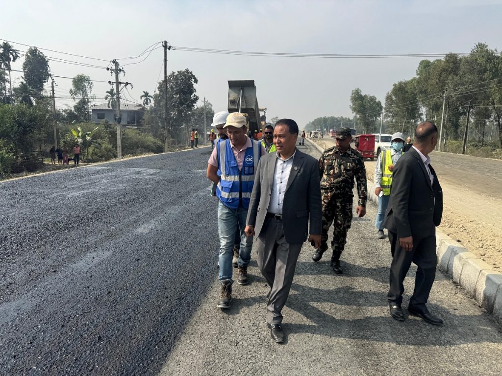 पूर्व-पश्चिम एसियन राजमार्गको प्रगति २५ प्रतिशत मात्र, भौतिक मन्त्री असन्तुष्ट