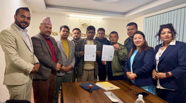 वैदेशिक रोजगारीमा जाने जेनजी घाइते र शहीद परिवारलाई स्वास्थ्य परीक्षणमा सहुलियत