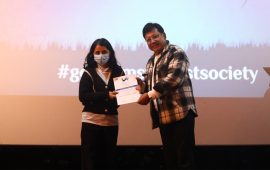 सिलिण्डर लिन ओमान उड्यो नेपाल एयरलाइन्सको विमान