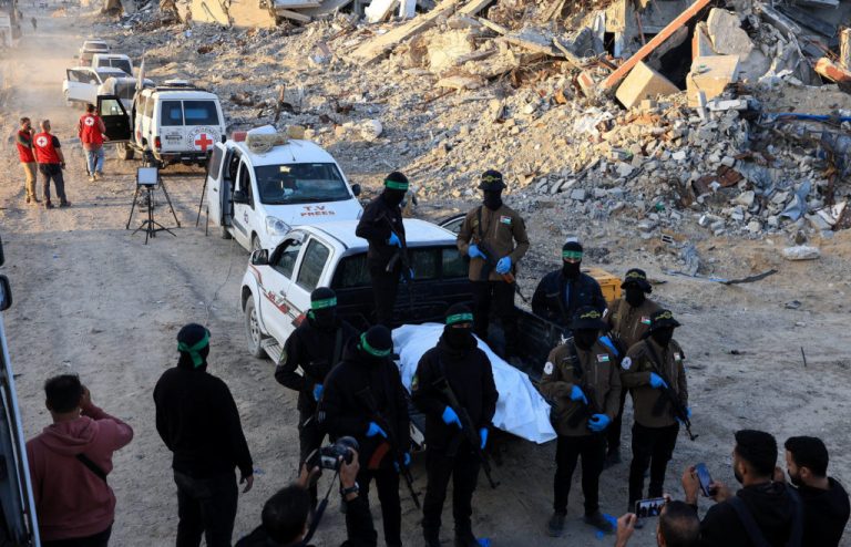 इजरायली सेनाले भन्यो- गाजाका सबै बन्धकको शव पहिचान