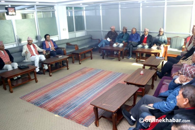 सरकारी टोलीसँग राप्रपाले भन्यो- राजासहित दल र जेनजीबीच नयाँ सम्झौता