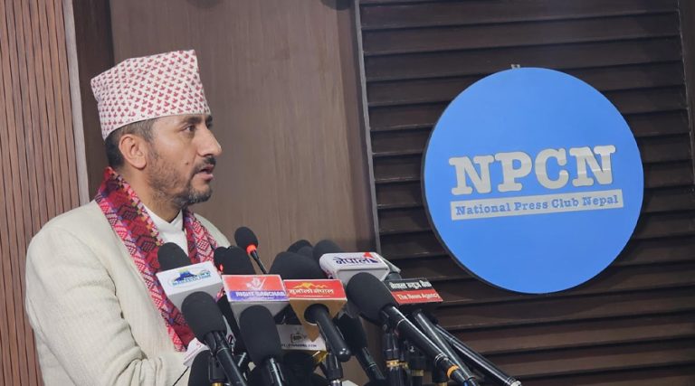 नियमावलीमा सम्पत्ति विवरण गोप्य राख्ने लेखिएको रहेछ : मन्त्री खरेल