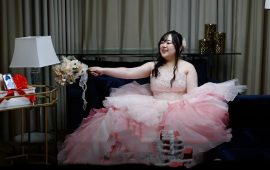 किन यी महिलाले एआई च्याटबटसँग गरिन् बिहे ?