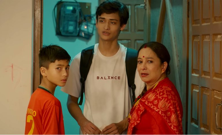 झरीपछिको इन्द्रेणी : नयाँ गीतमा सन्तान- अभिभावकको मर्मस्पर्शी चित्रण