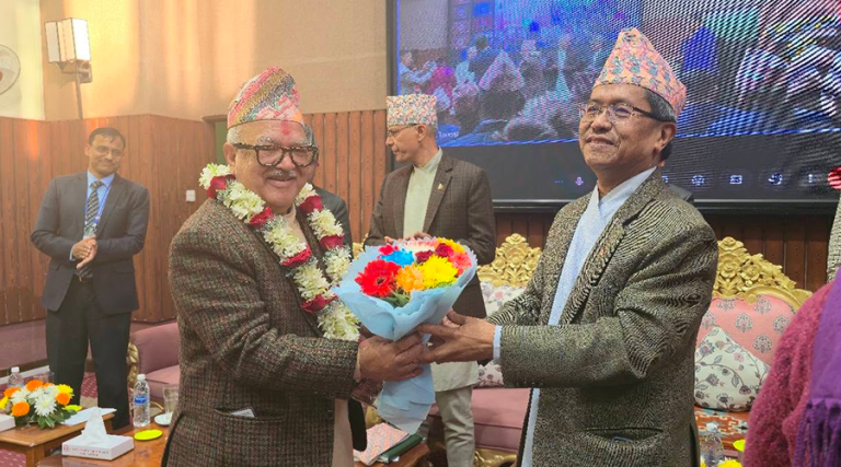 अख्तियारका आयुक्त सिलवाल अवकाशमा